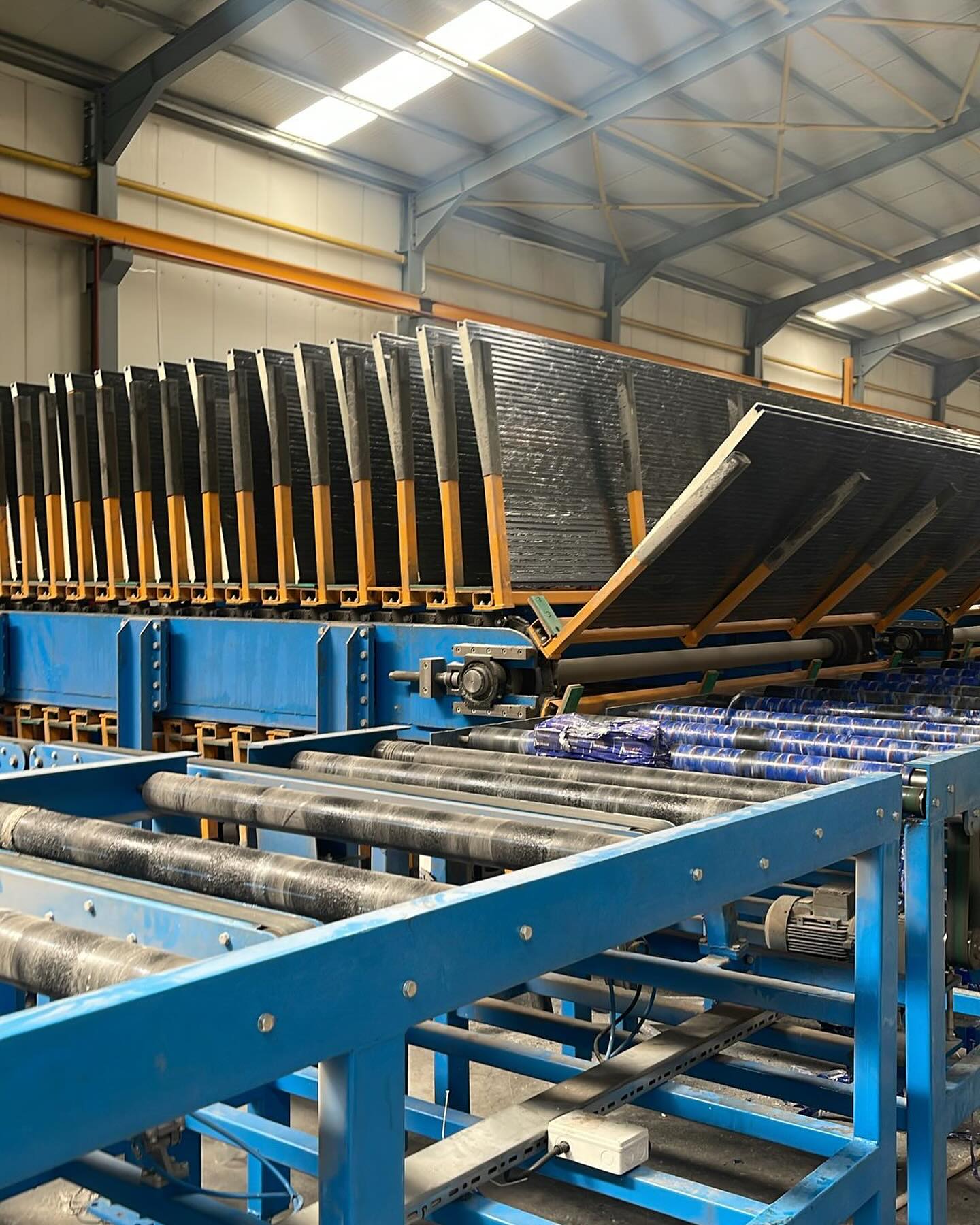 Service details image