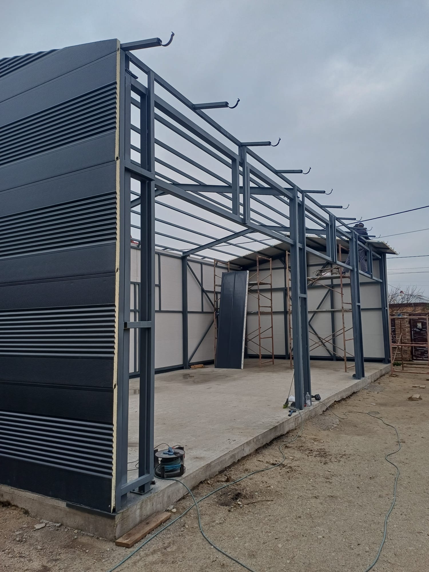 Service details image