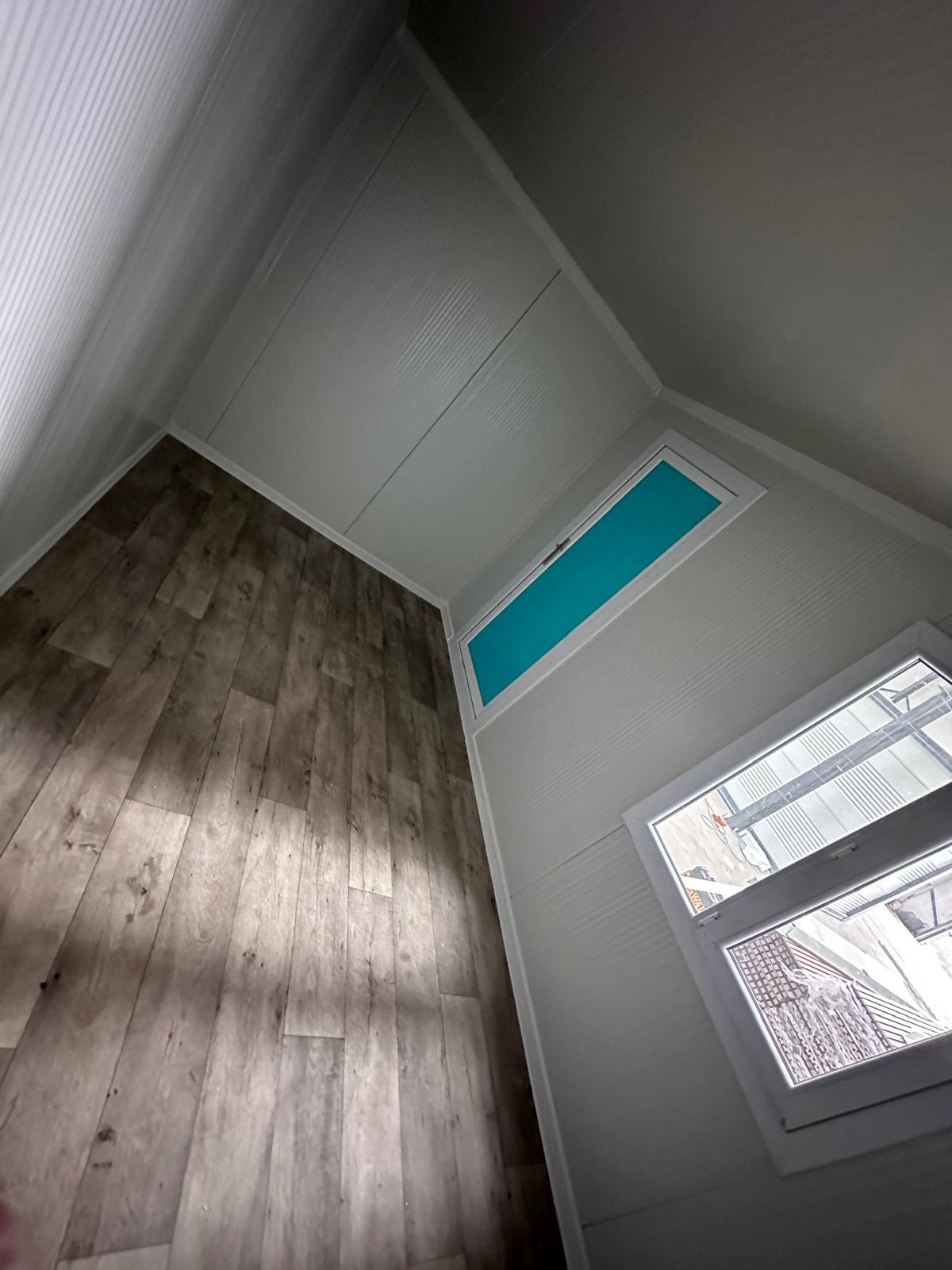 Service details image